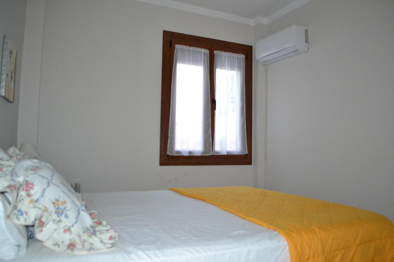 Céntrico y amplio apartamento 100% equipado Jerez de la Frontera Exterior foto
