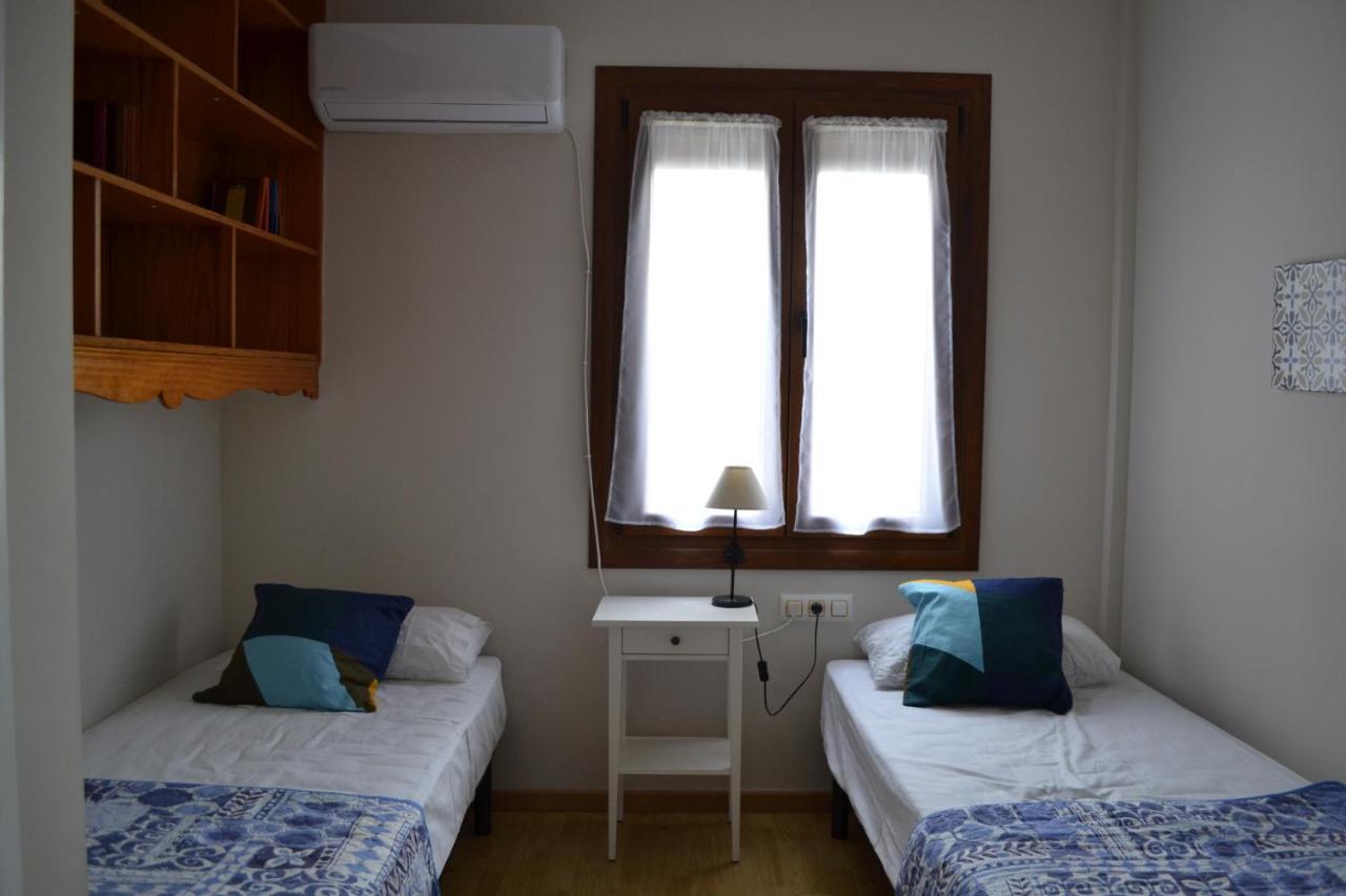 Céntrico y amplio apartamento 100% equipado Jerez de la Frontera Exterior foto